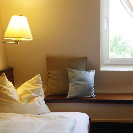 Hotel Villa Brenner Grünstadt Extérieur photo