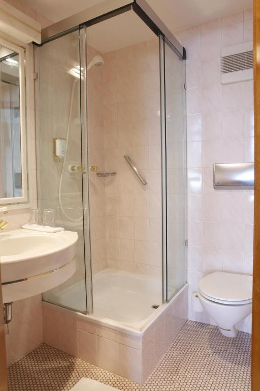 Hotel Villa Brenner Grünstadt Chambre photo